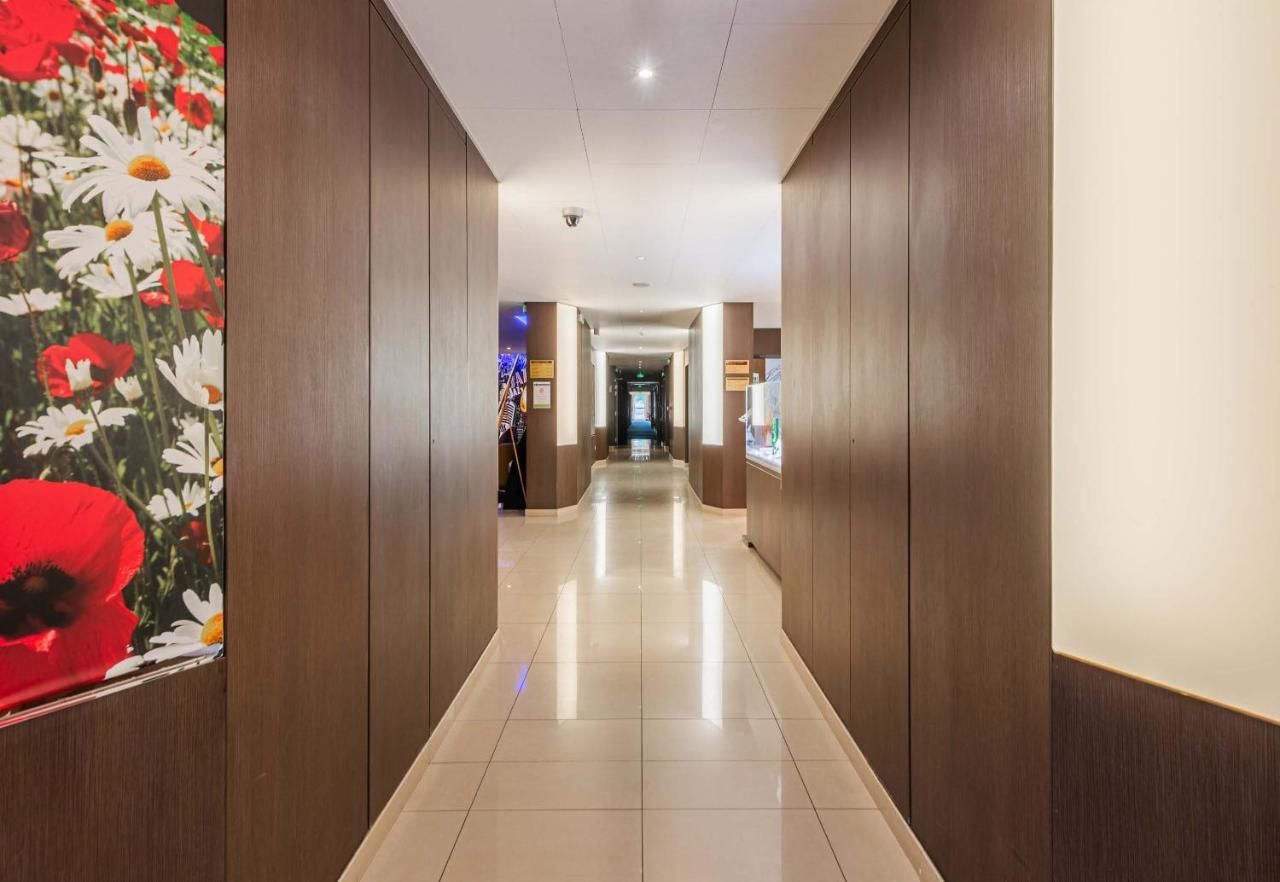 B&B Hotel Colmar Liberte 4 Etoiles Bagian luar foto