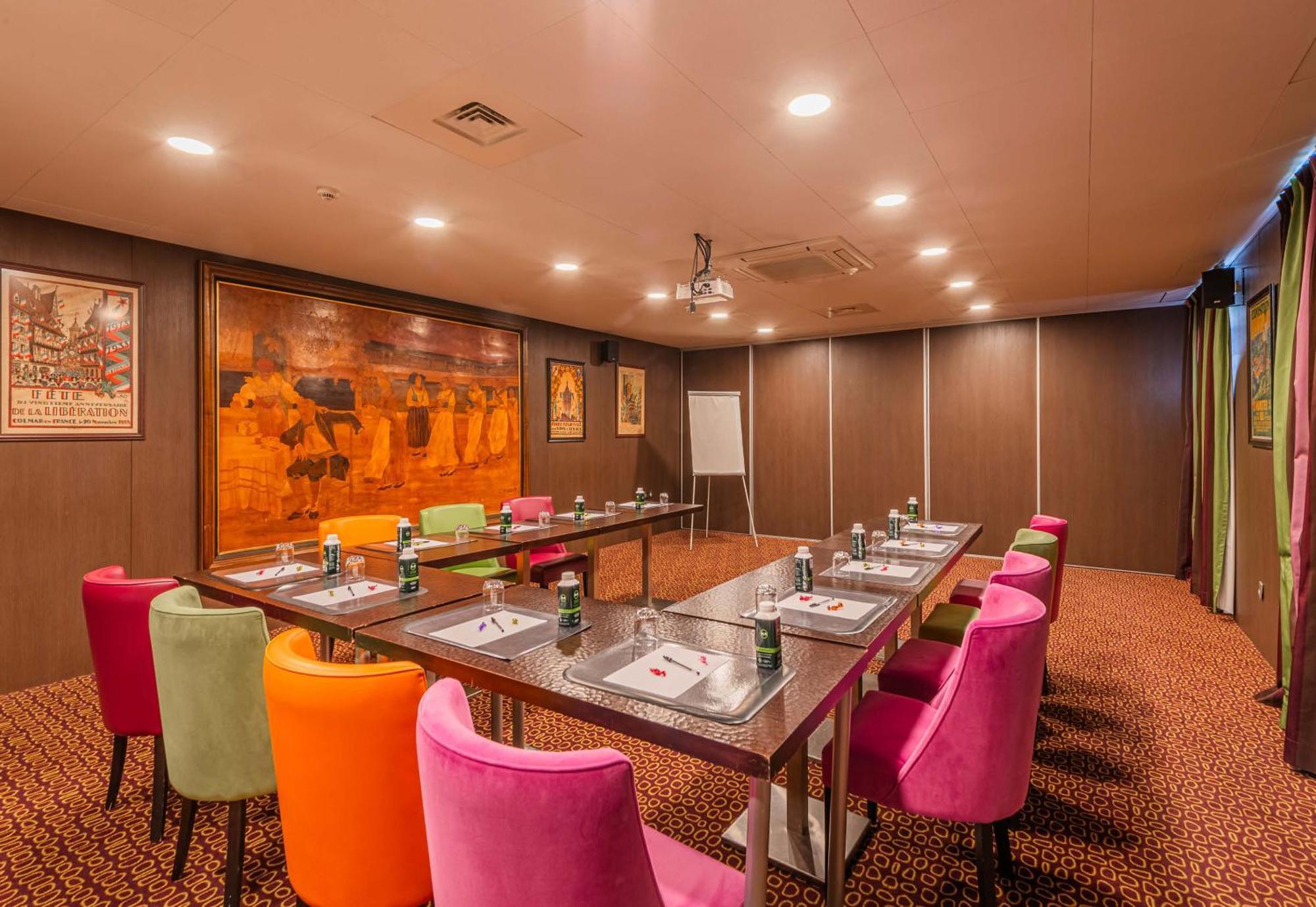 B&B Hotel Colmar Liberte 4 Etoiles Bagian luar foto