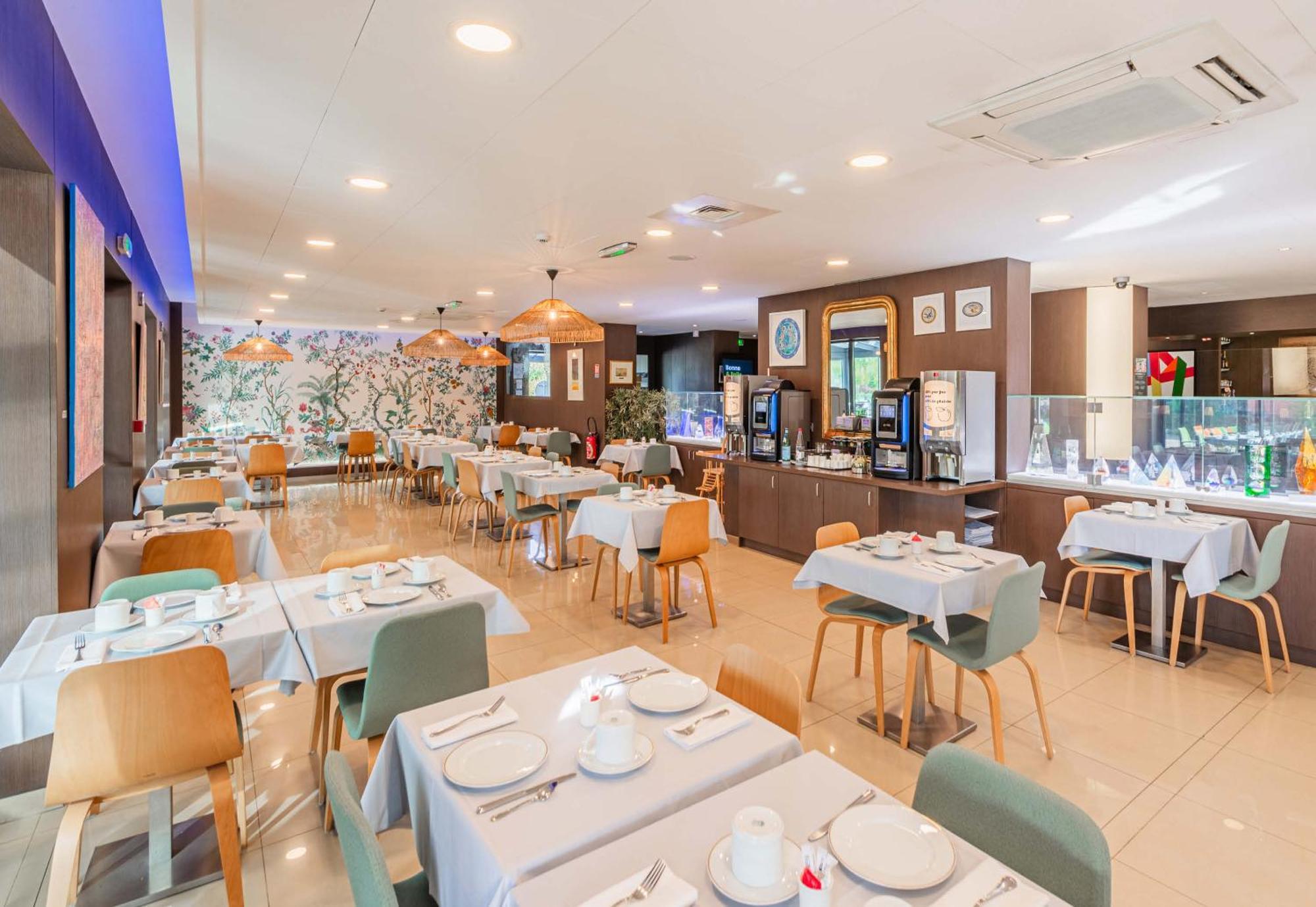B&B Hotel Colmar Liberte 4 Etoiles Bagian luar foto